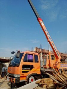 เช่ารถเครนถนนเพชรเกษม