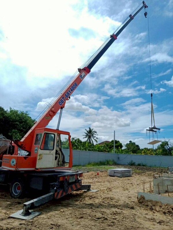 เช่ารถเครนหนองหญ้าไซ